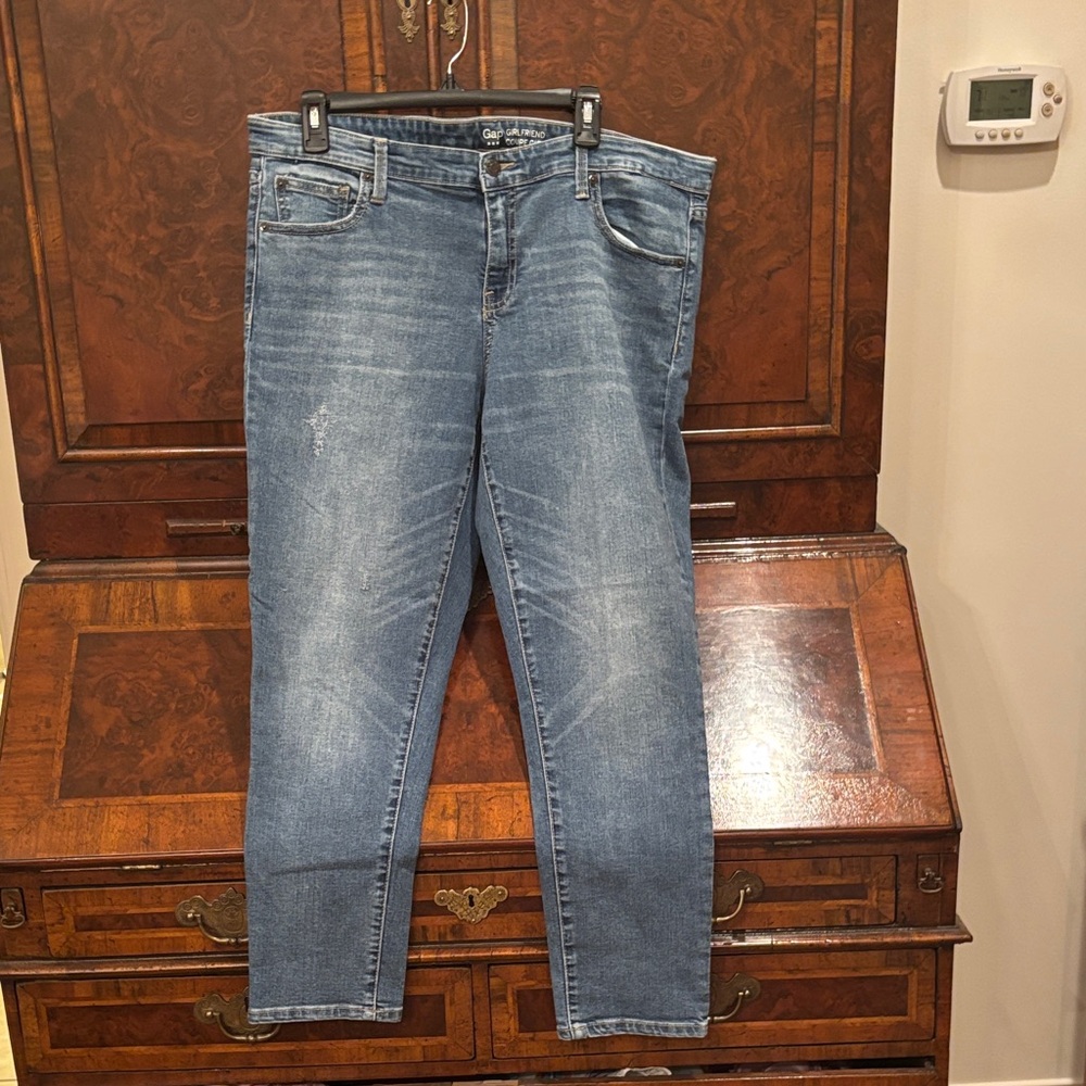 Gap women jean